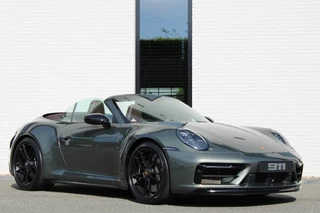 Hoofdafbeelding Porsche 911 Porsche 911 Cabrio 3.0 Carrera / 4 GTS / SportDesign / Bose / Lift / Volleder / Vol Opties / NIEUWSTAAT