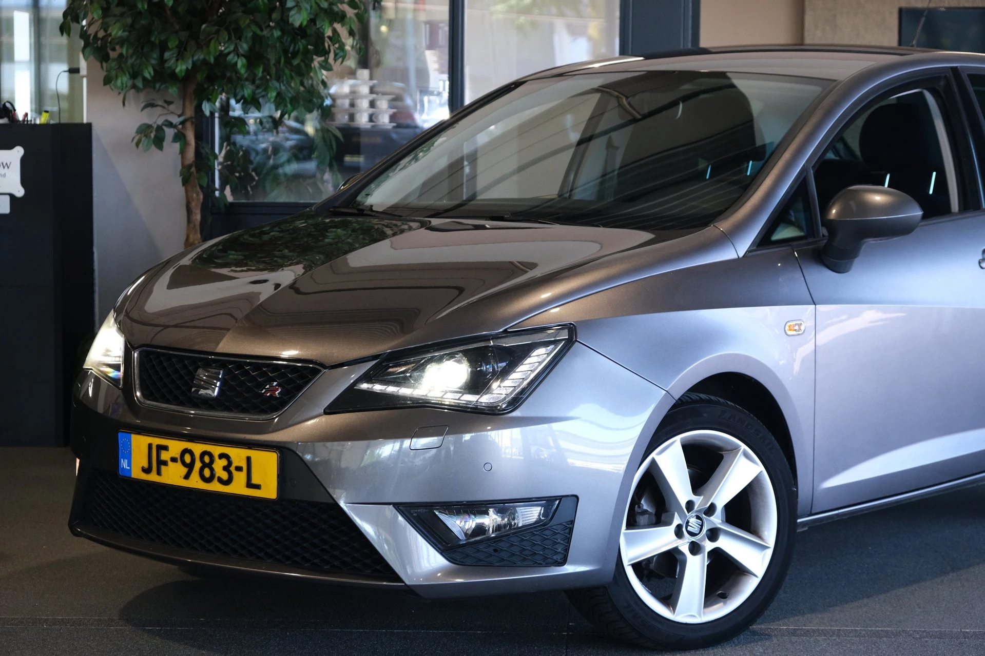Hoofdafbeelding SEAT Ibiza