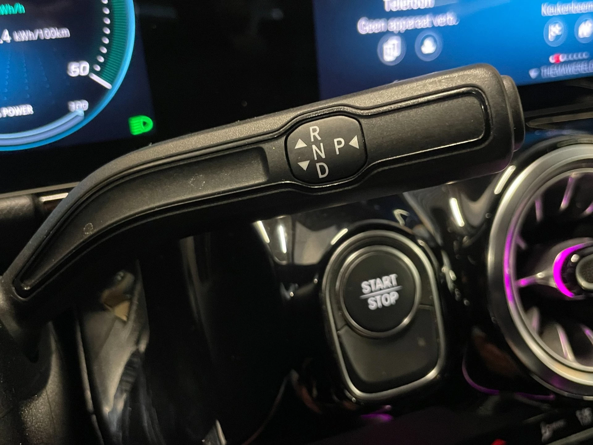 Hoofdafbeelding Mercedes-Benz EQA