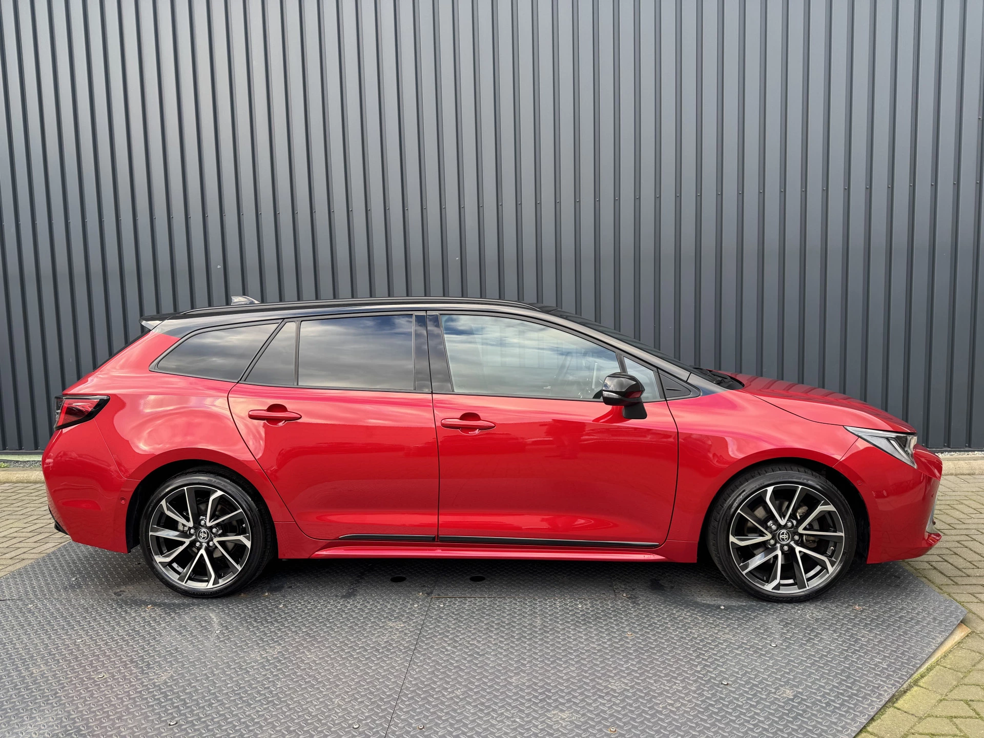 Hoofdafbeelding Toyota Corolla Touring Sports