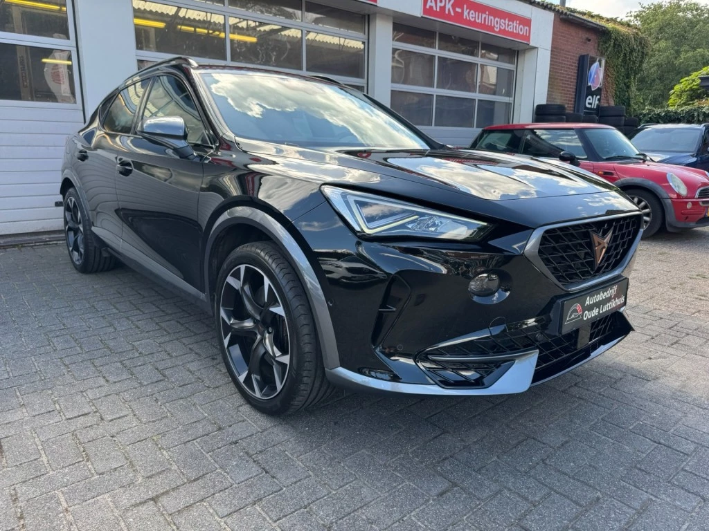 Hoofdafbeelding CUPRA Formentor