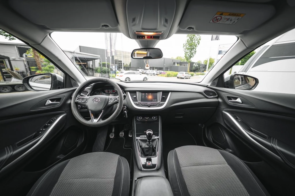 Hoofdafbeelding Opel Grandland X