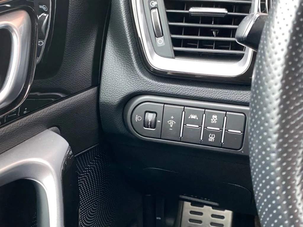 Hoofdafbeelding Kia Ceed