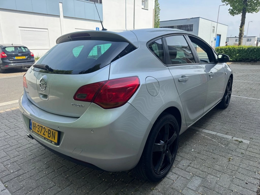 Hoofdafbeelding Opel Astra