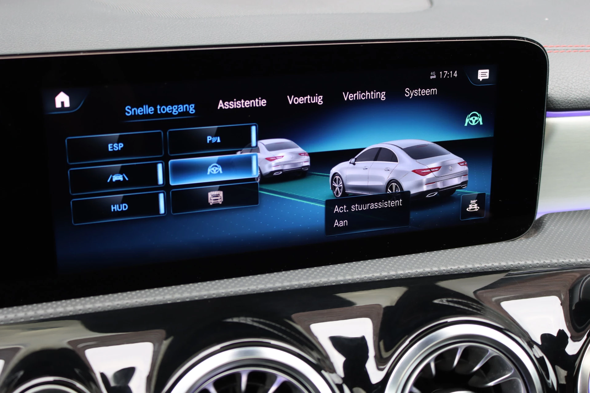 Hoofdafbeelding Mercedes-Benz CLA