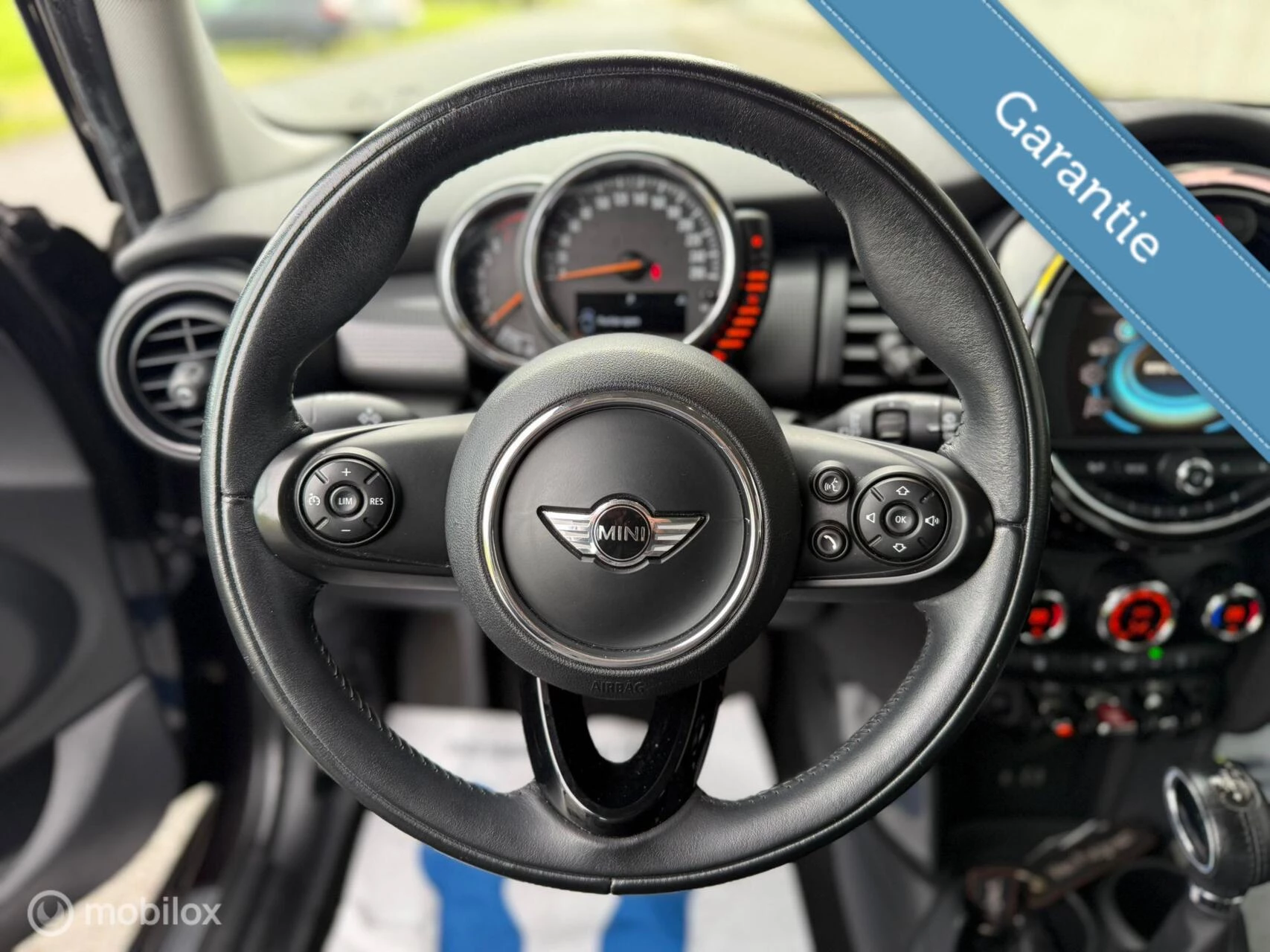 Hoofdafbeelding MINI One