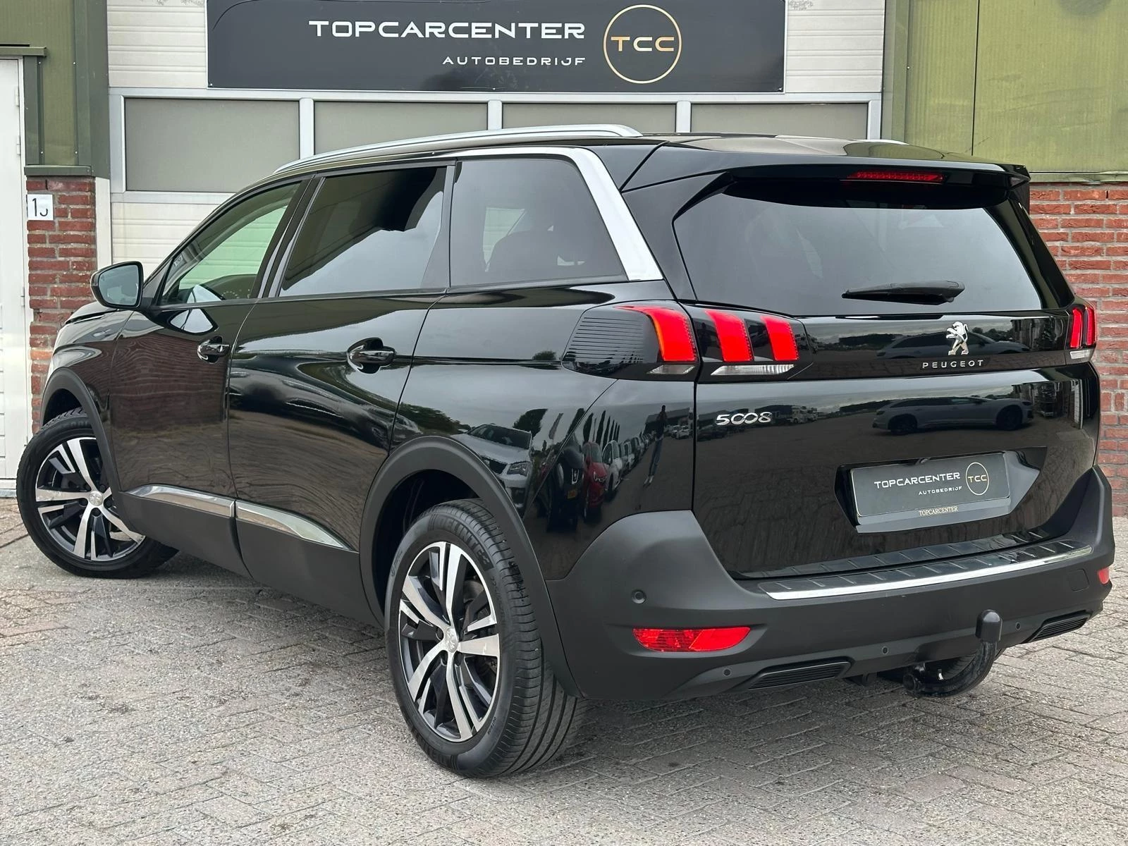 Hoofdafbeelding Peugeot 5008