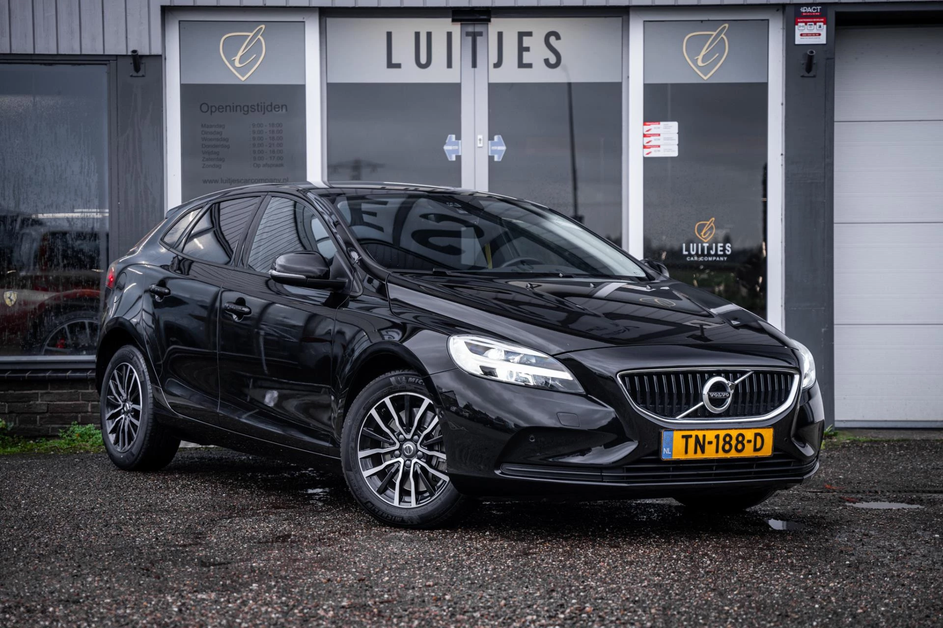 Hoofdafbeelding Volvo V40