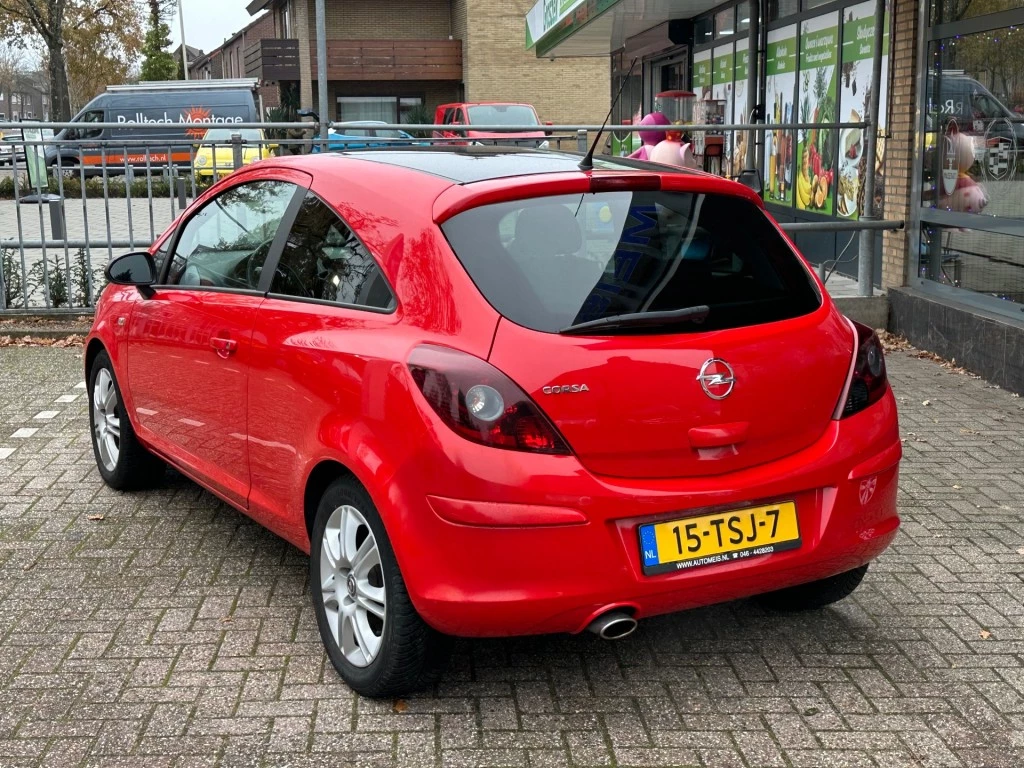 Hoofdafbeelding Opel Corsa
