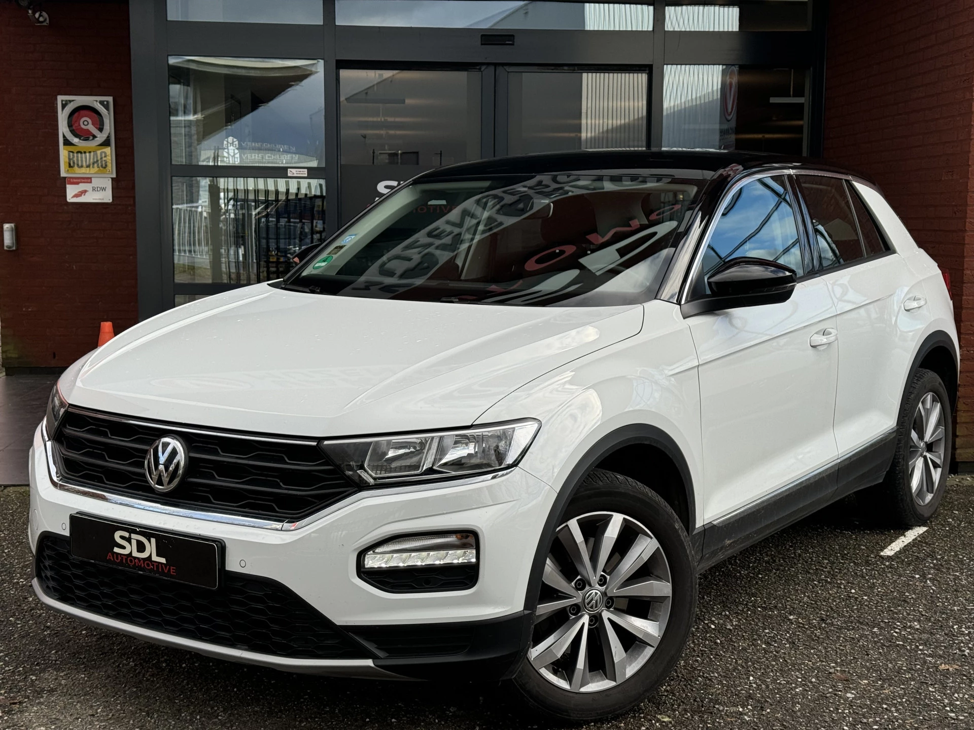 Hoofdafbeelding Volkswagen T-Roc