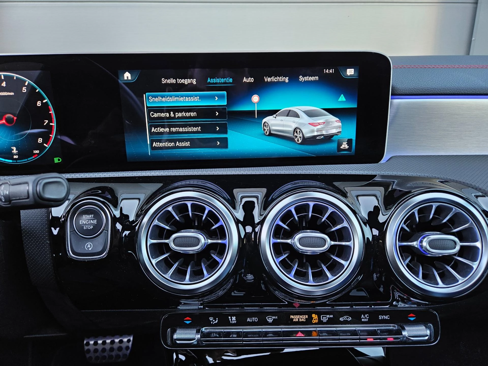 Hoofdafbeelding Mercedes-Benz CLA