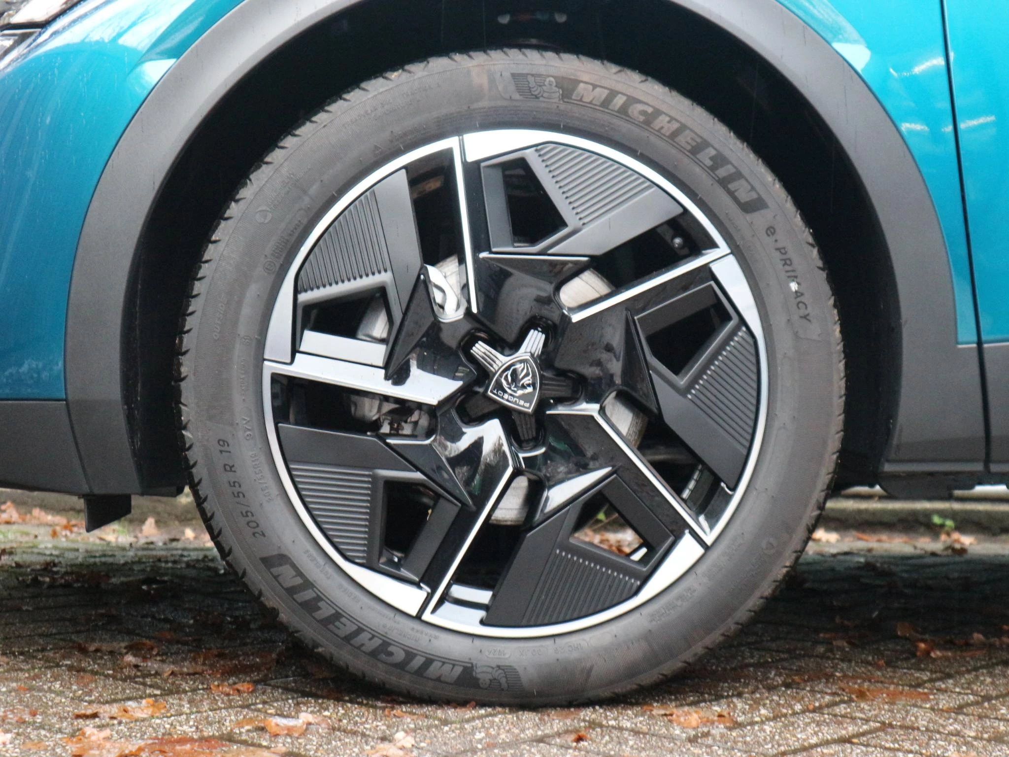 Hoofdafbeelding Peugeot 408