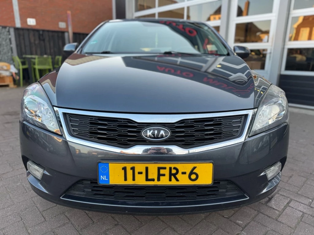 Hoofdafbeelding Kia Ceed