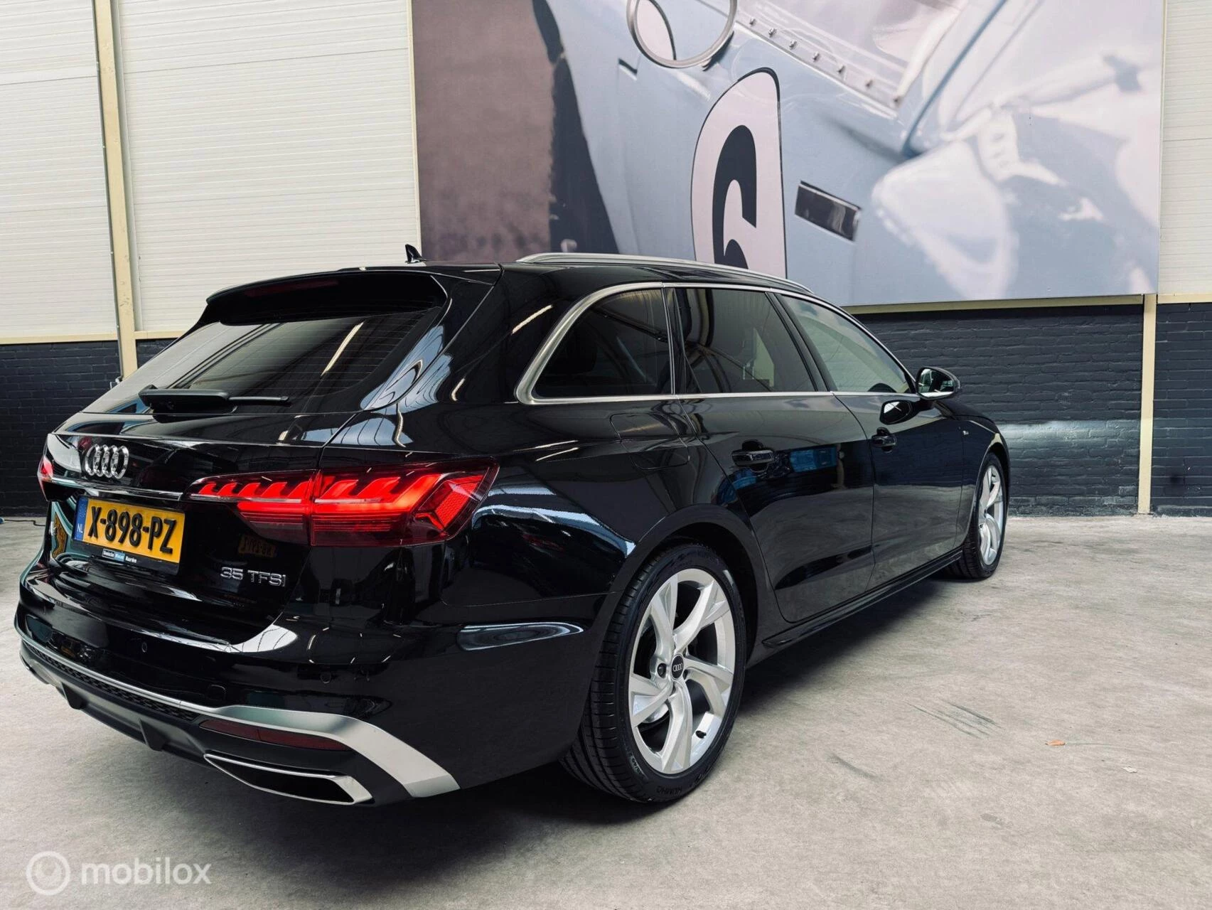Hoofdafbeelding Audi A4