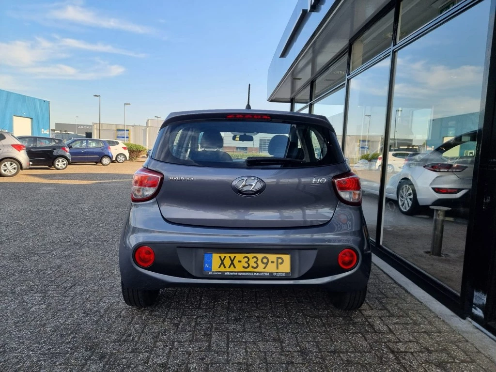 Hoofdafbeelding Hyundai i10