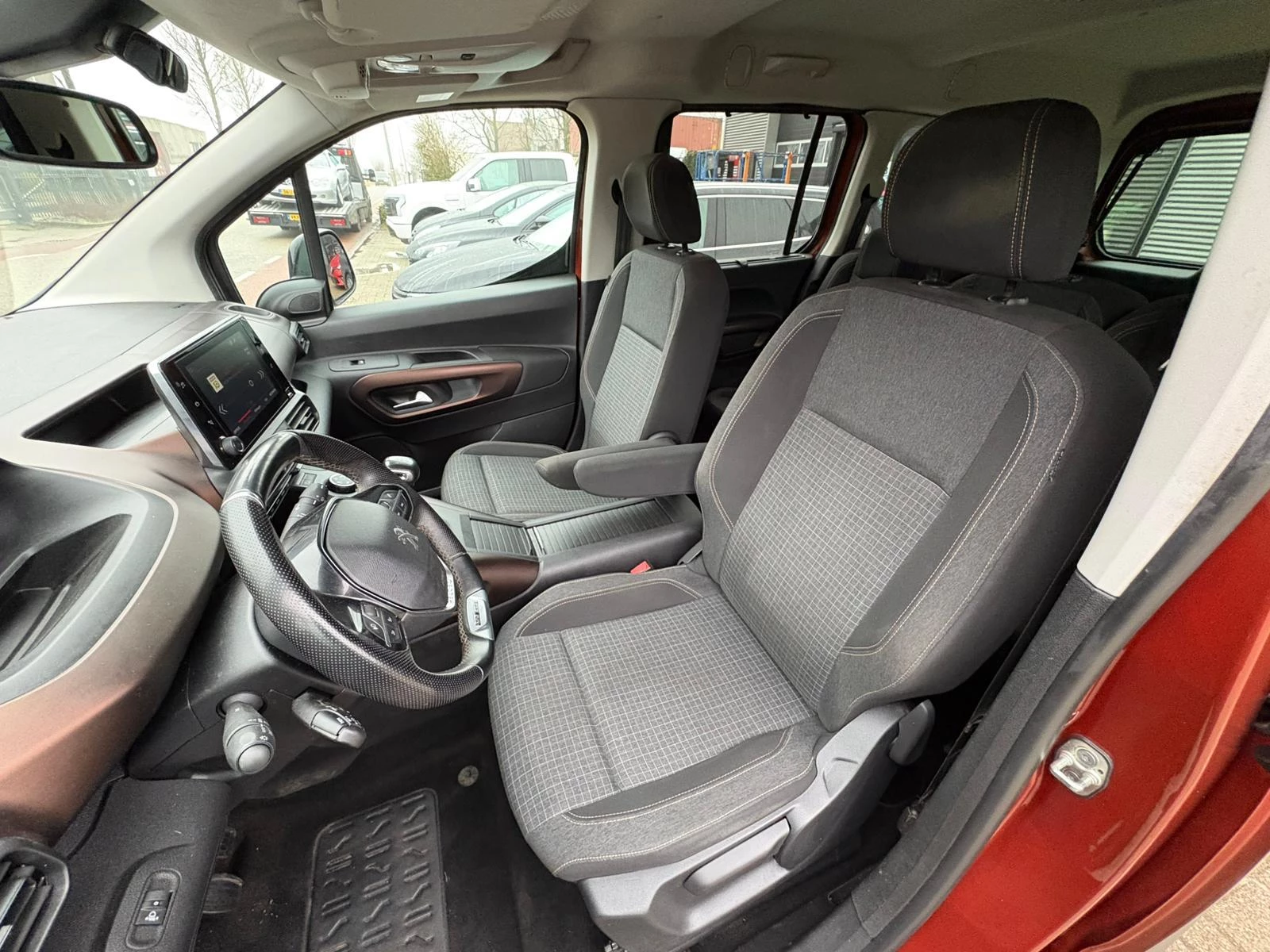 Hoofdafbeelding Peugeot Rifter