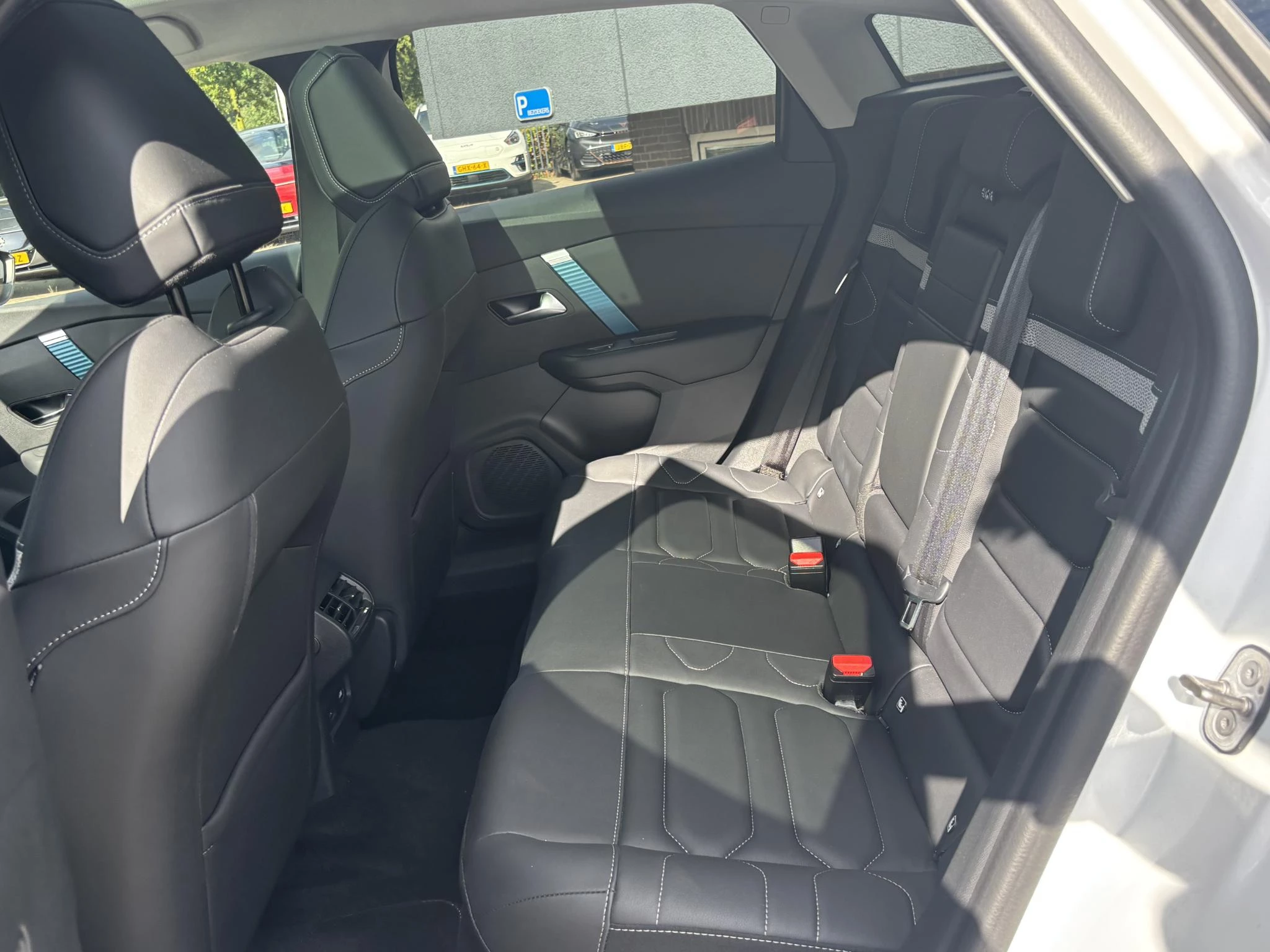 Hoofdafbeelding Citroën ë-C4