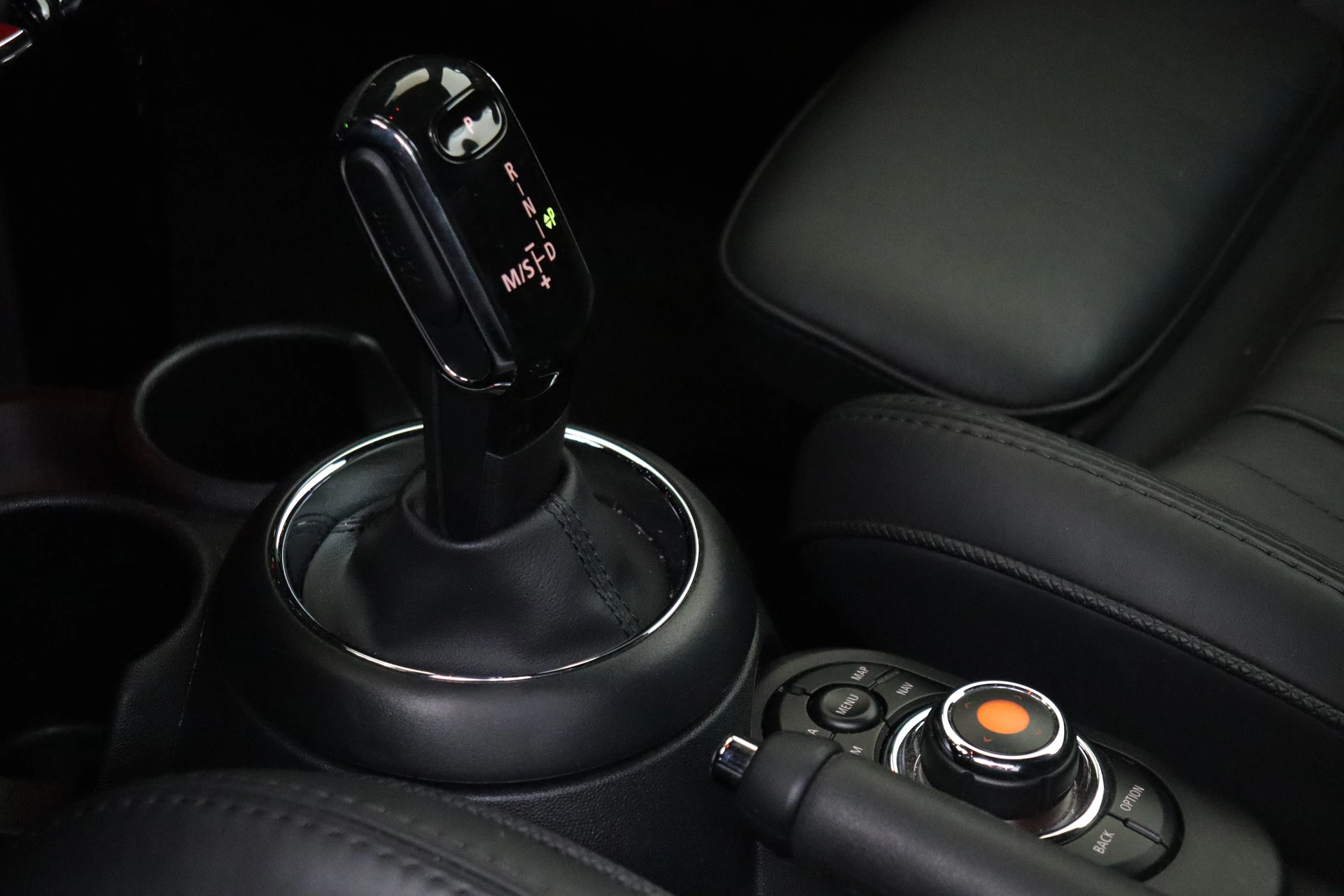 Hoofdafbeelding MINI Cooper S Cabrio