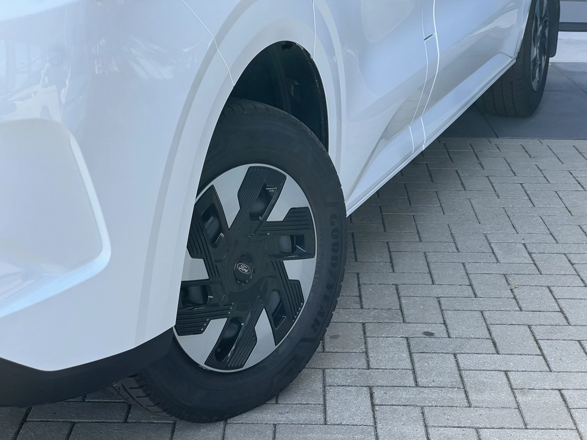 Hoofdafbeelding Ford E-Transit