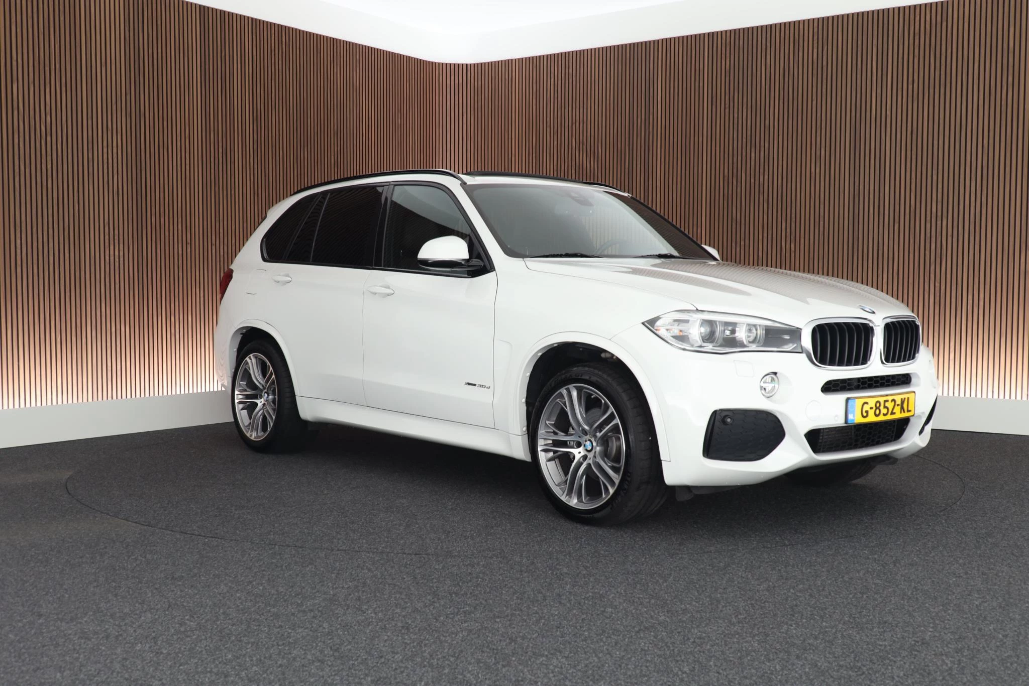 Hoofdafbeelding BMW X5