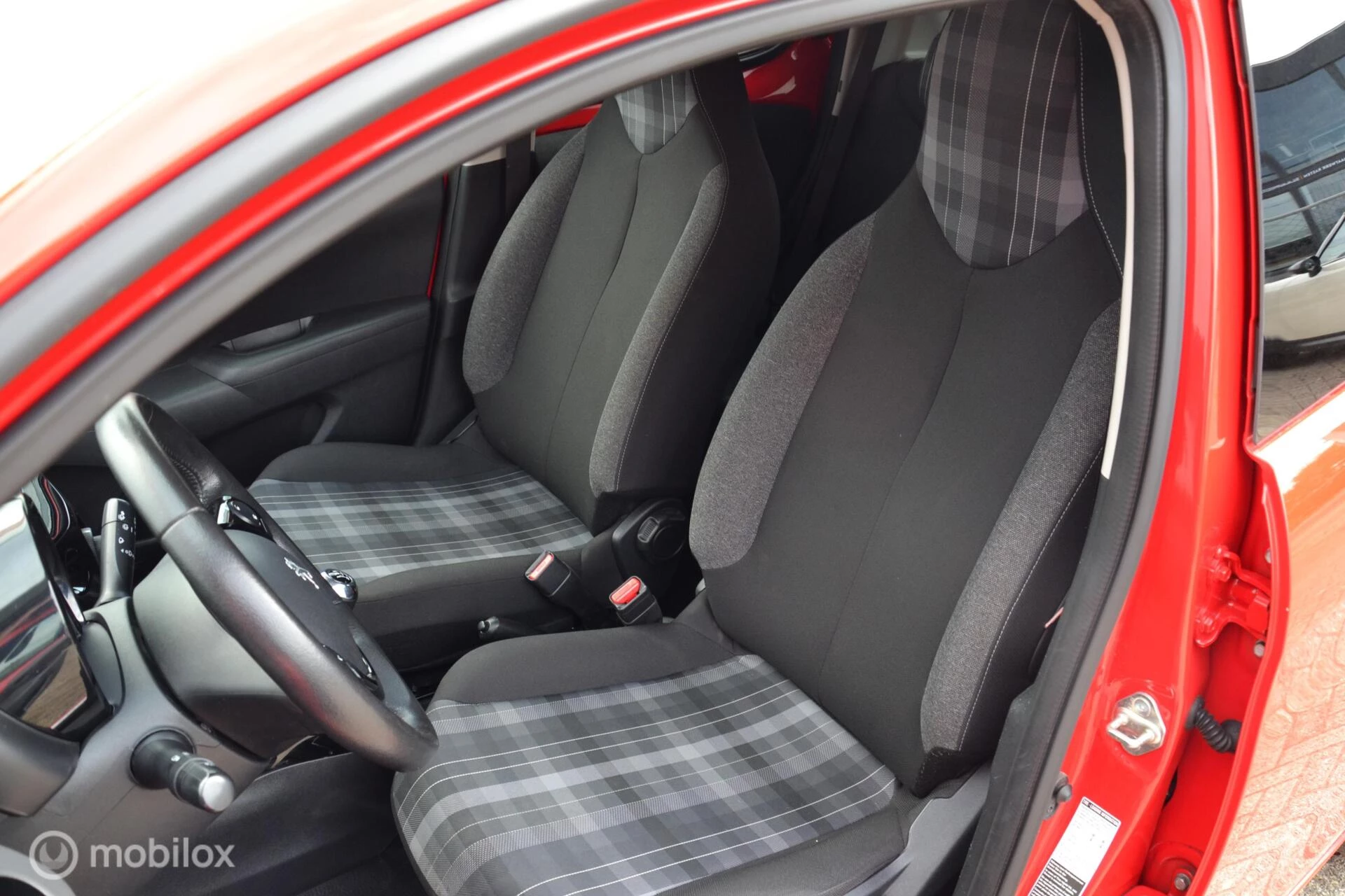 Hoofdafbeelding Peugeot 108