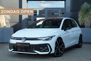 Volkswagen Golf 2.0 TSI GTI 265pk Panoramadak/HarmanKardon/Camera