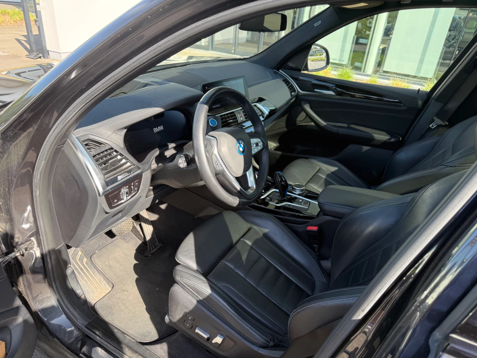 Hoofdafbeelding BMW iX3