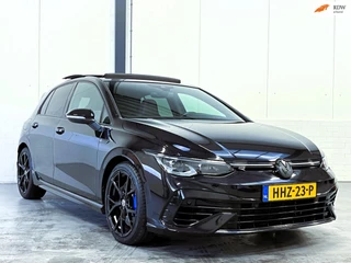 Volkswagen GOLF 2.0 TSI R 4Motion Akrapovic|Pano|Leder|H.U.D.|