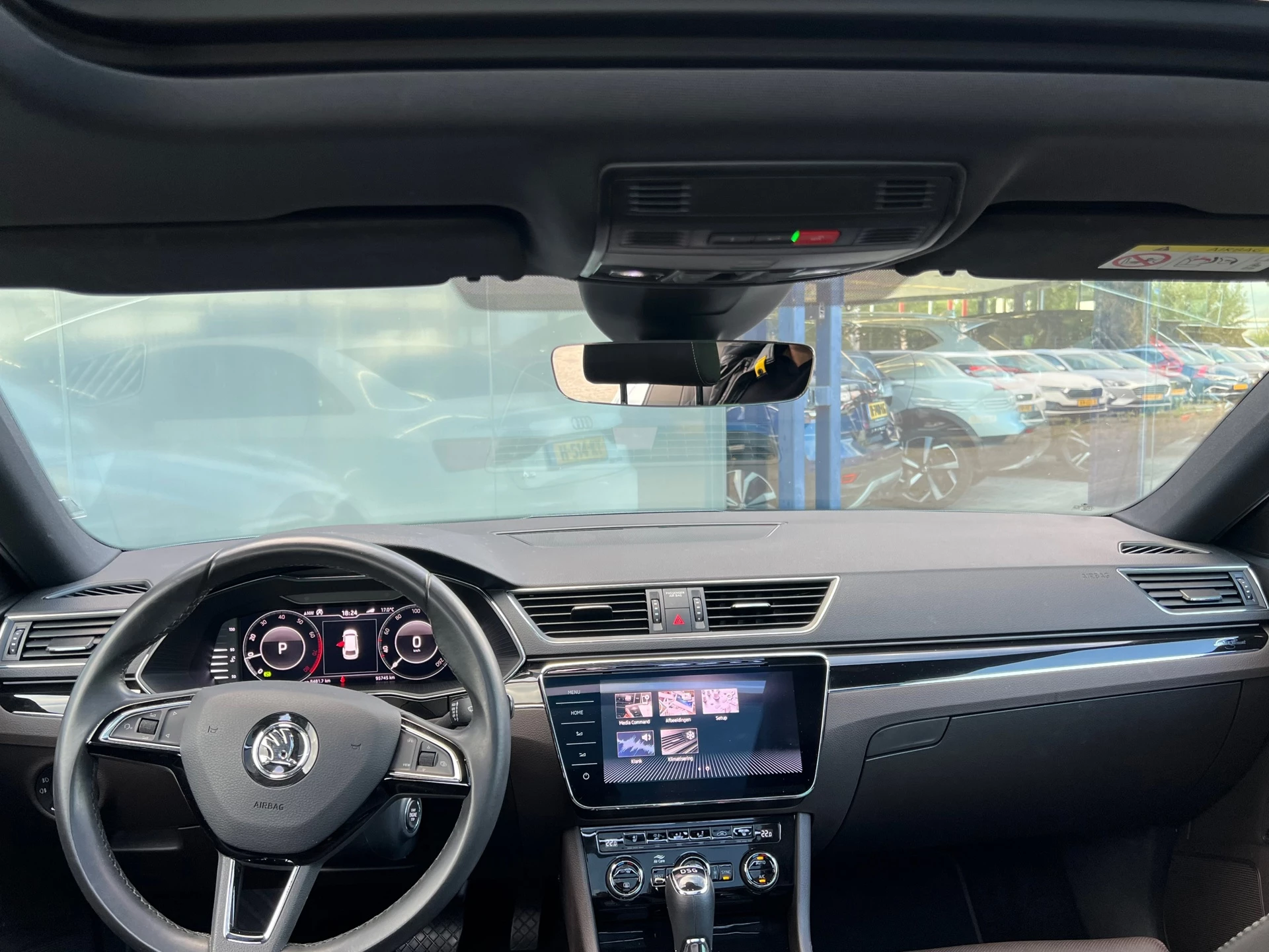 Hoofdafbeelding Škoda Superb