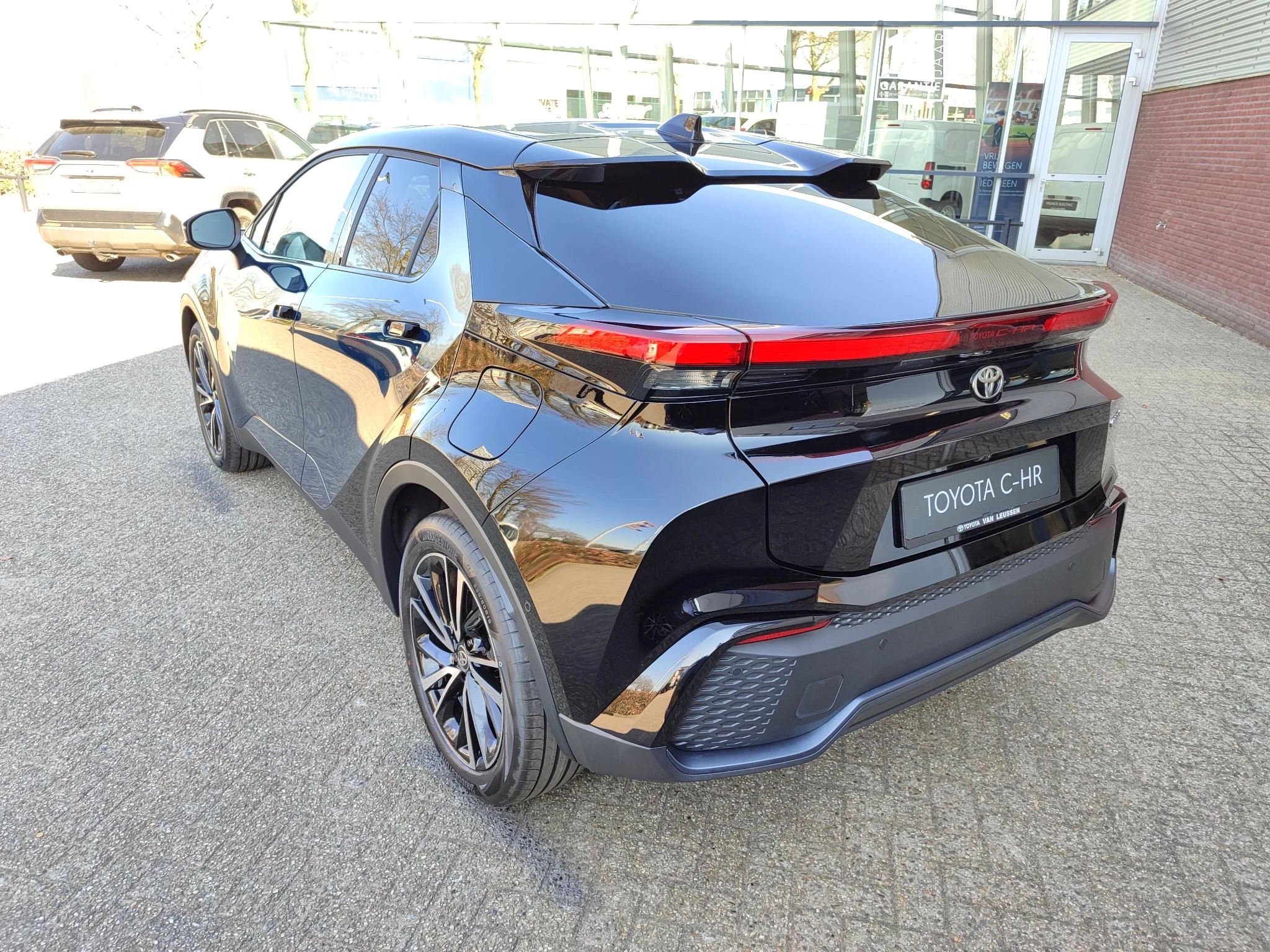 Hoofdafbeelding Toyota C-HR