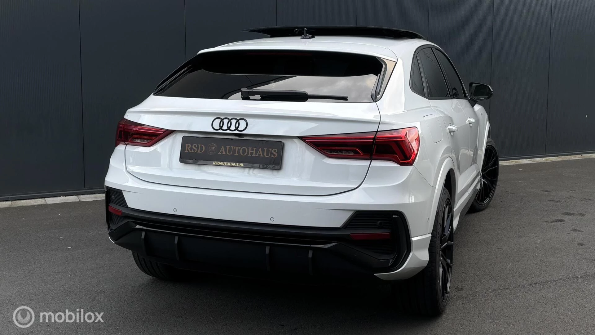 Hoofdafbeelding Audi Q3