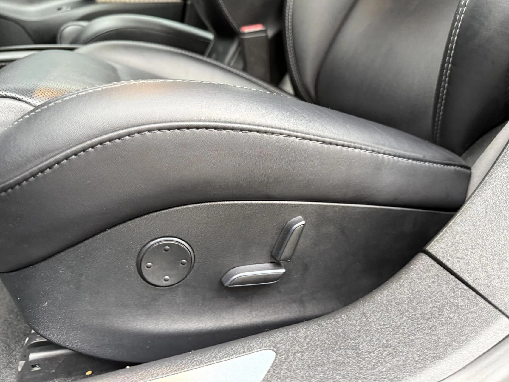 Hoofdafbeelding Tesla Model S