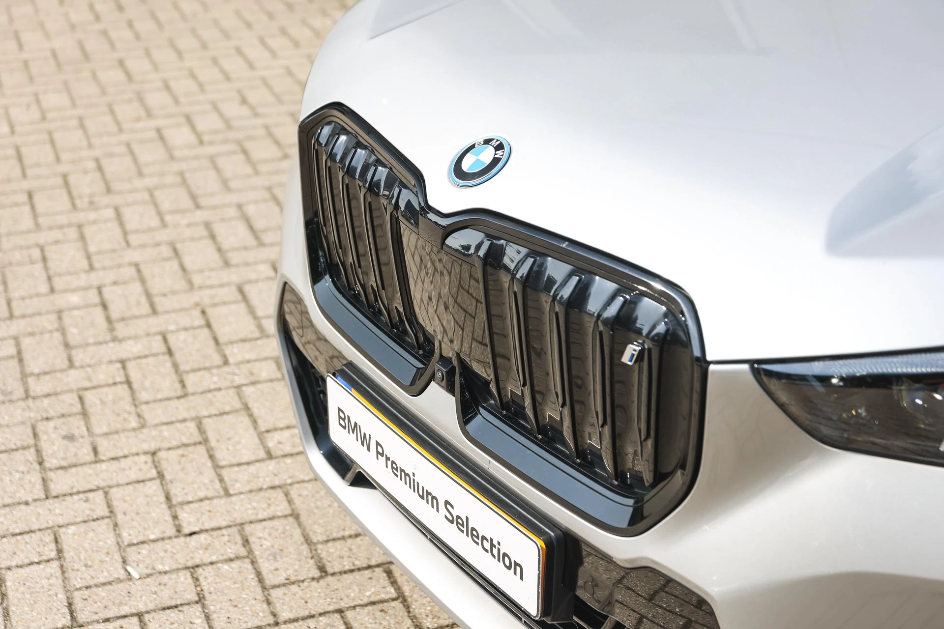 Hoofdafbeelding BMW iX1