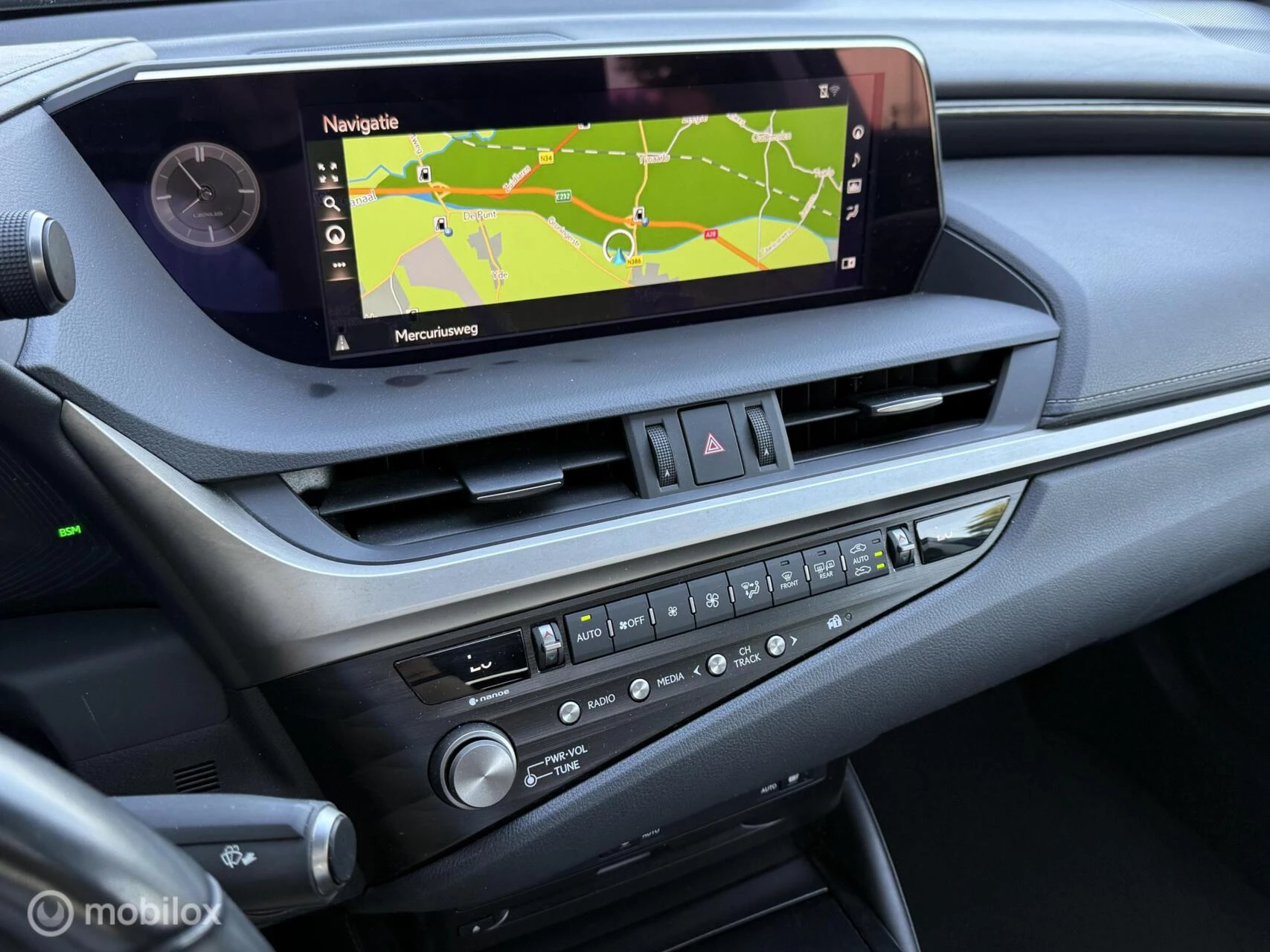 Hoofdafbeelding Lexus ES