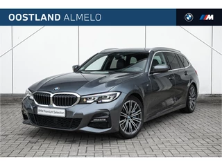 BMW 3 Serie Touring 330i Executive M Sport Automaat / Sportstoelen / Achteruitrijcamera / Head-Up / Live Cockpit Professional / M Sportonderstel / Stoelverwarming