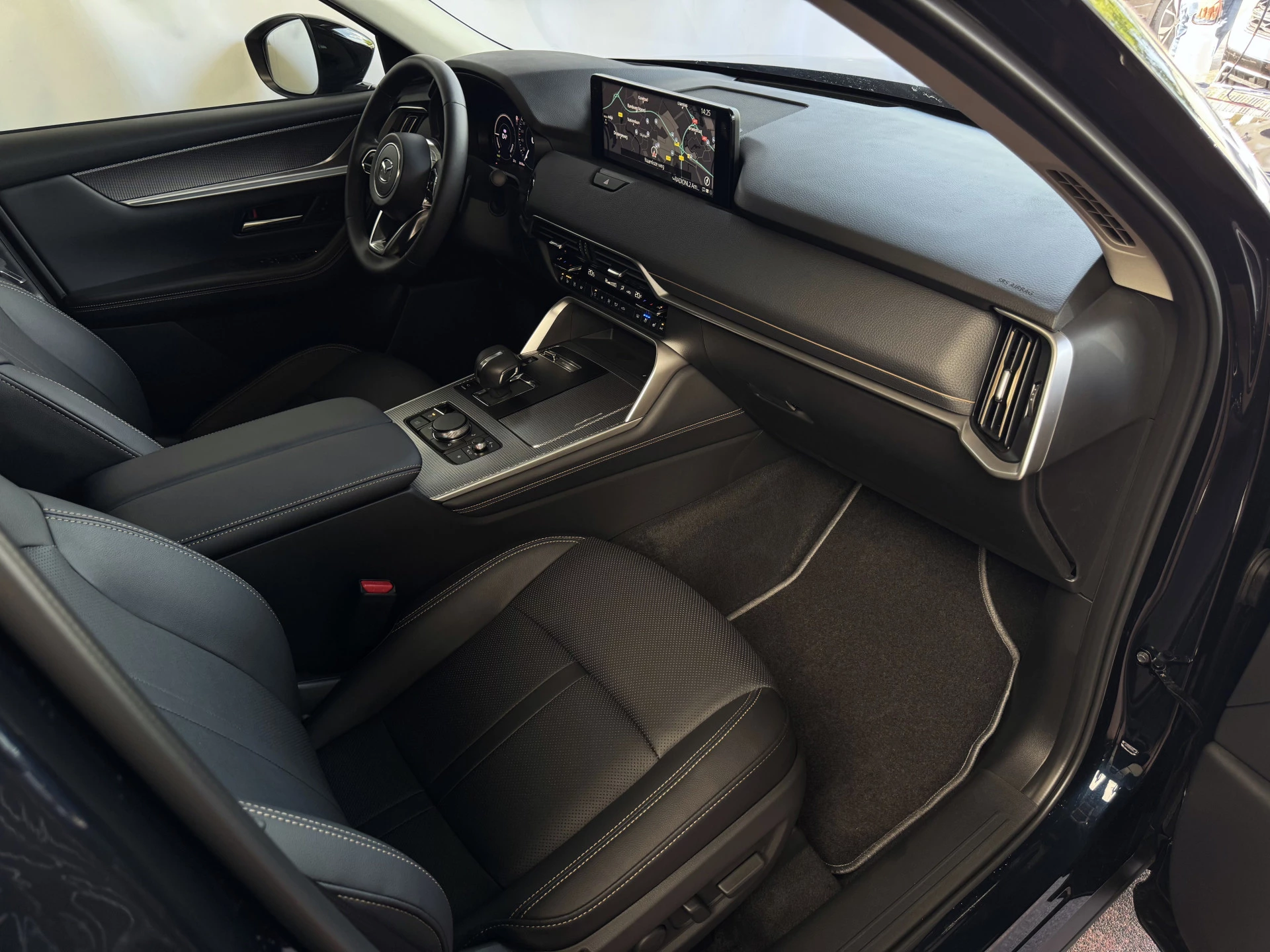 Hoofdafbeelding Mazda CX-60