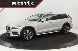 Volvo V60 Cross Country 2.0 B5 AWD Pro | Panoramadak | Leder |  Stoel & stuurverwarming | Adaptive cruise | Memory | Carplay | Full LED | Keyless | Navigatie