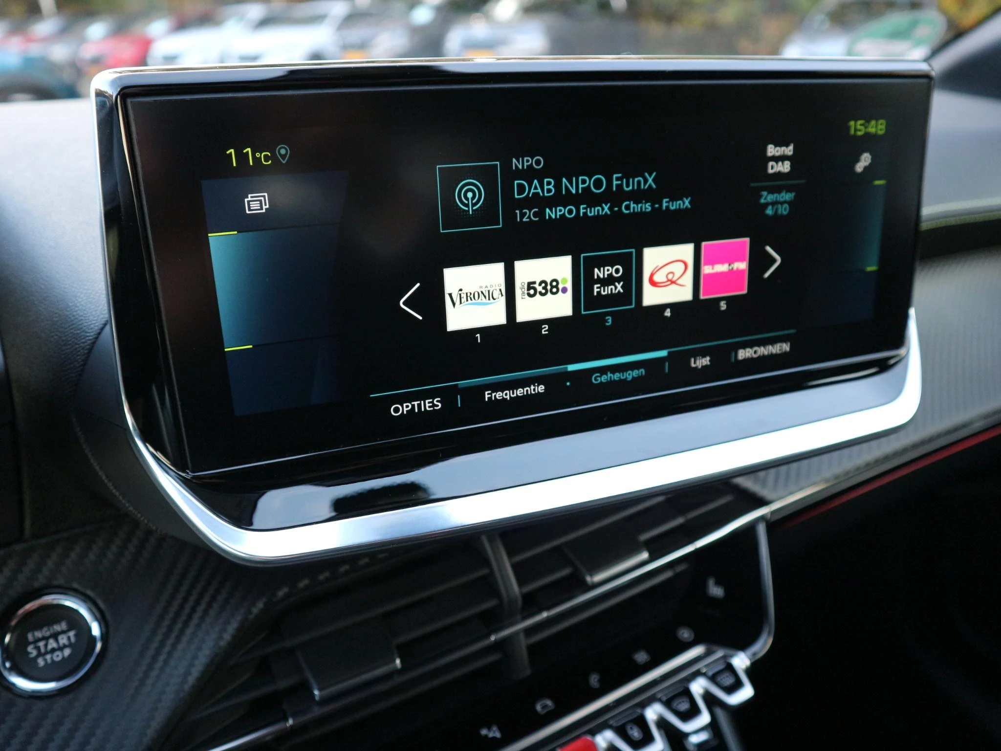 Hoofdafbeelding Peugeot e-208