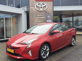 Hoofdafbeelding Toyota Prius Toyota Prius 1.8 Business Plus NAVI PARK-SENSOREN BLIND-SPOT KEYLESS STOELVERW KEYLESS AD-CRUISE CAMERA BLUETOOTH