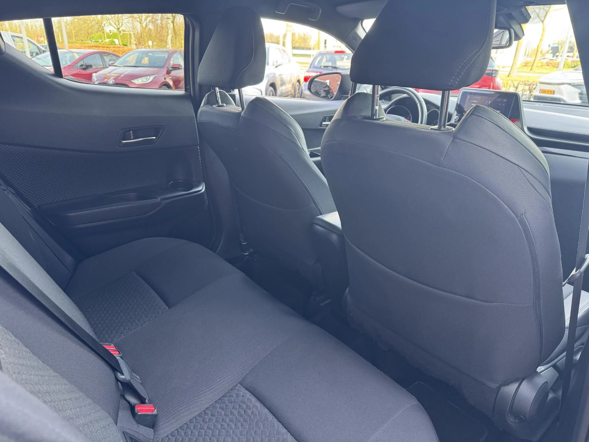 Hoofdafbeelding Toyota C-HR