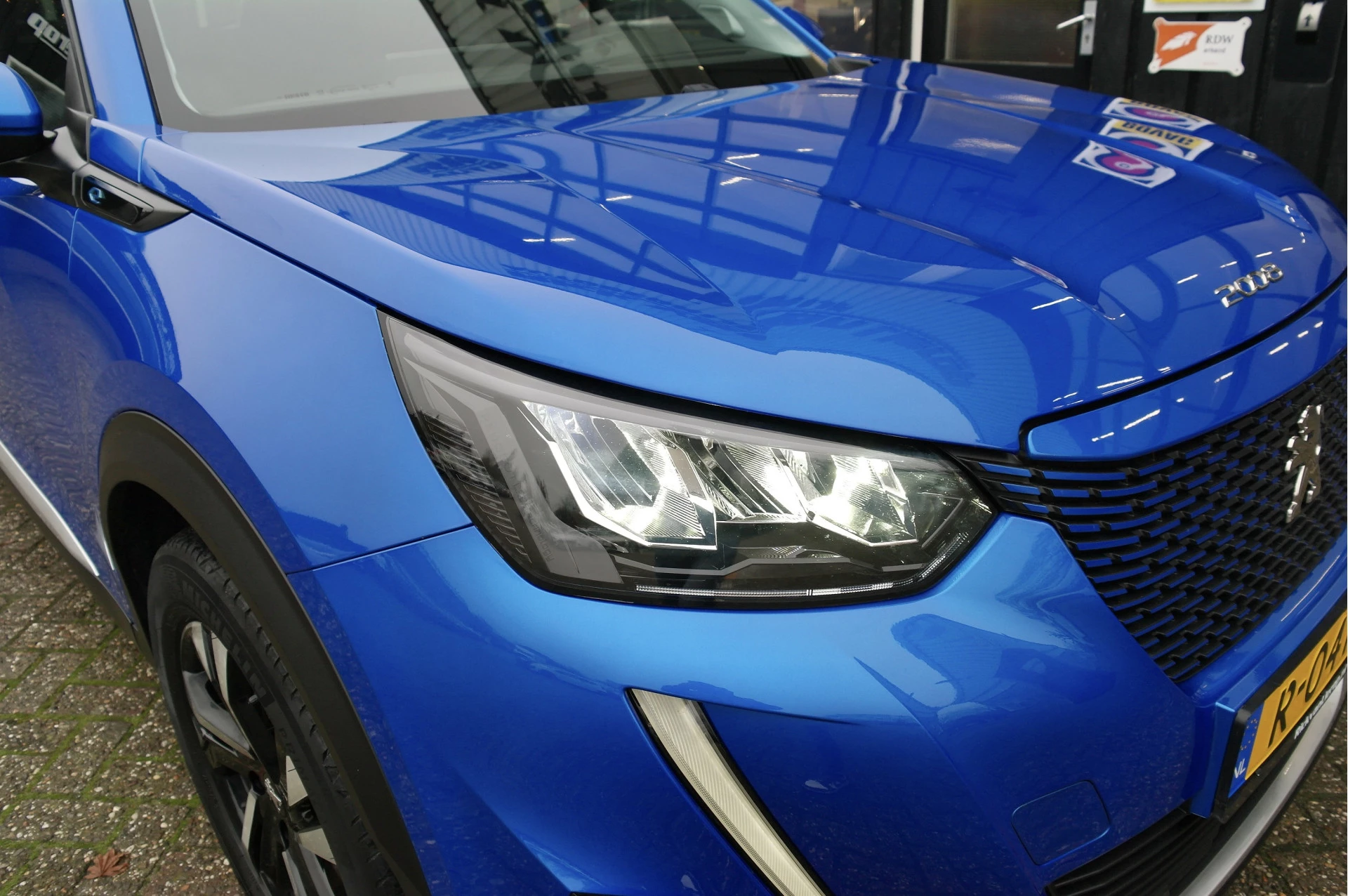 Hoofdafbeelding Peugeot e-2008