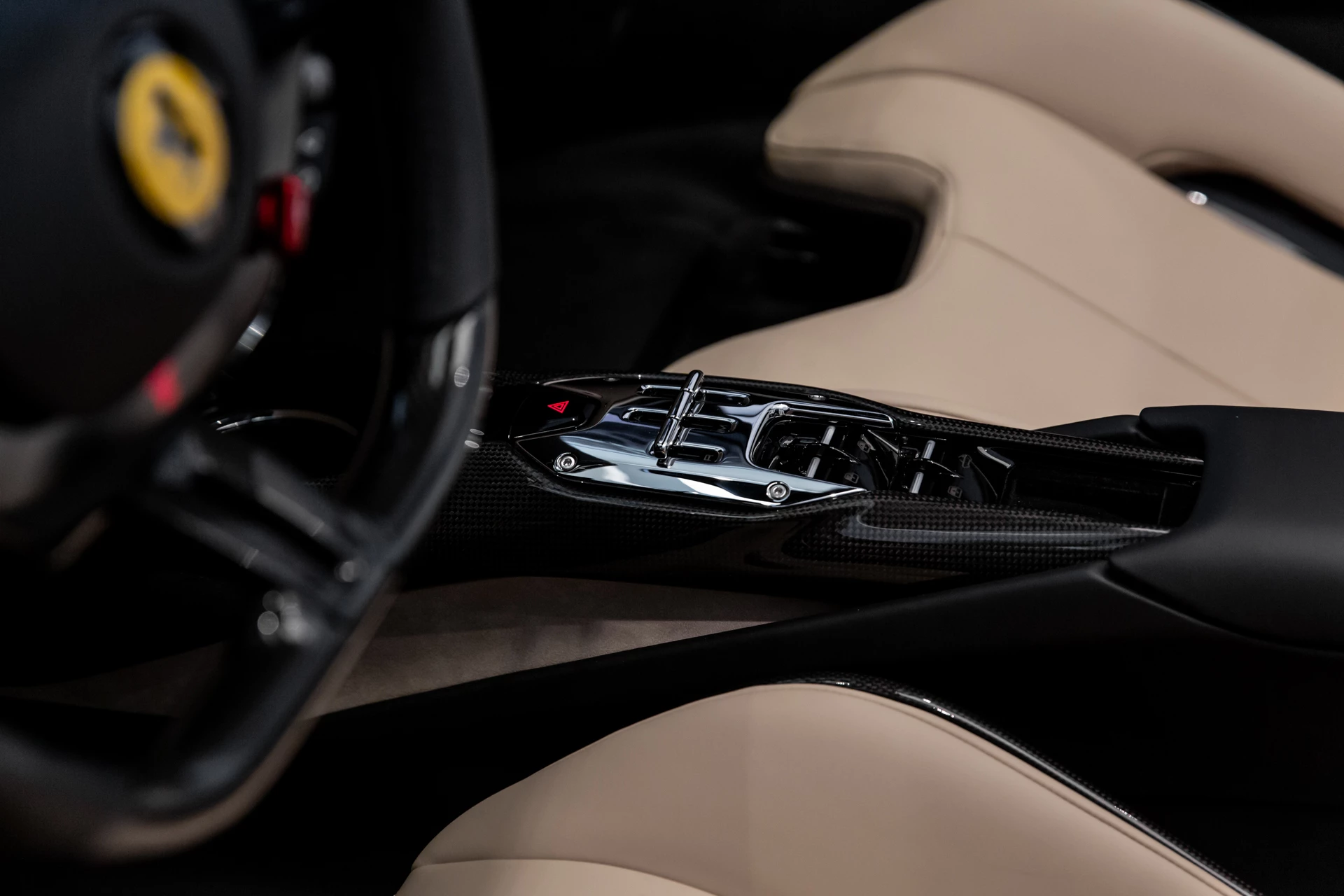 Hoofdafbeelding Ferrari 296