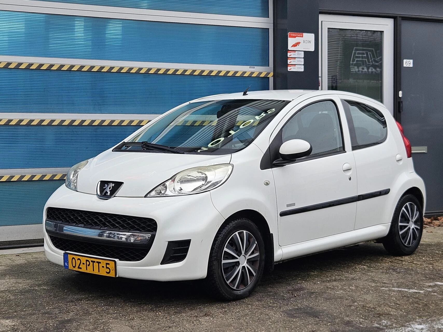 Hoofdafbeelding Peugeot 107