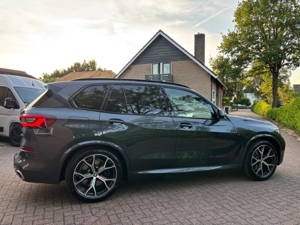 Hoofdafbeelding BMW X5