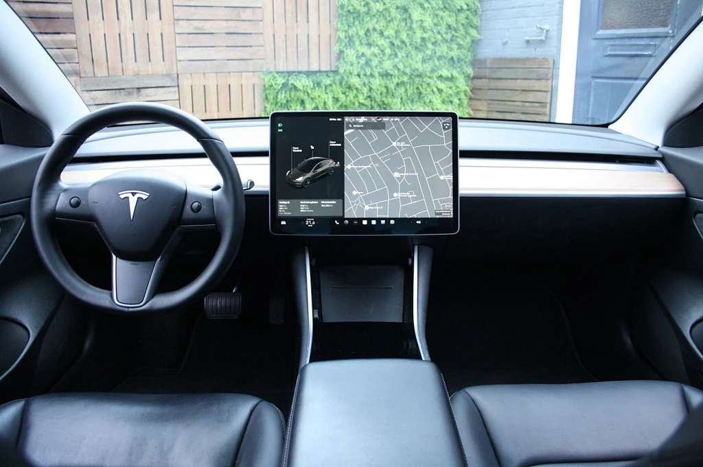 Hoofdafbeelding Tesla Model 3