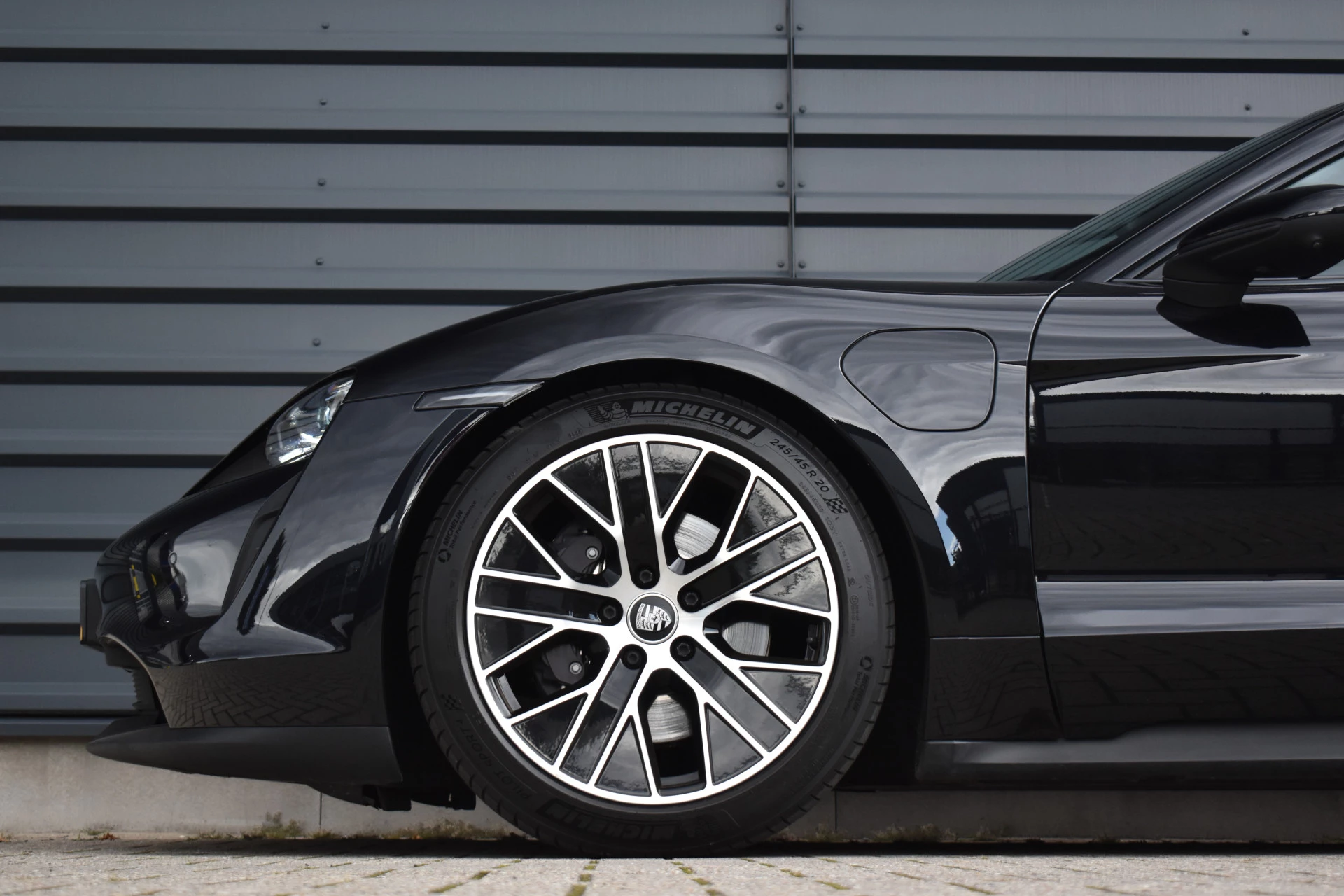 Hoofdafbeelding Porsche Taycan