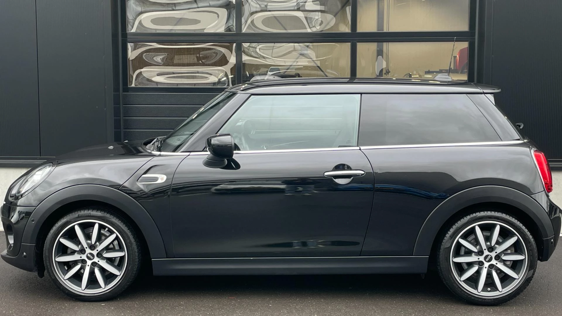 Hoofdafbeelding MINI One