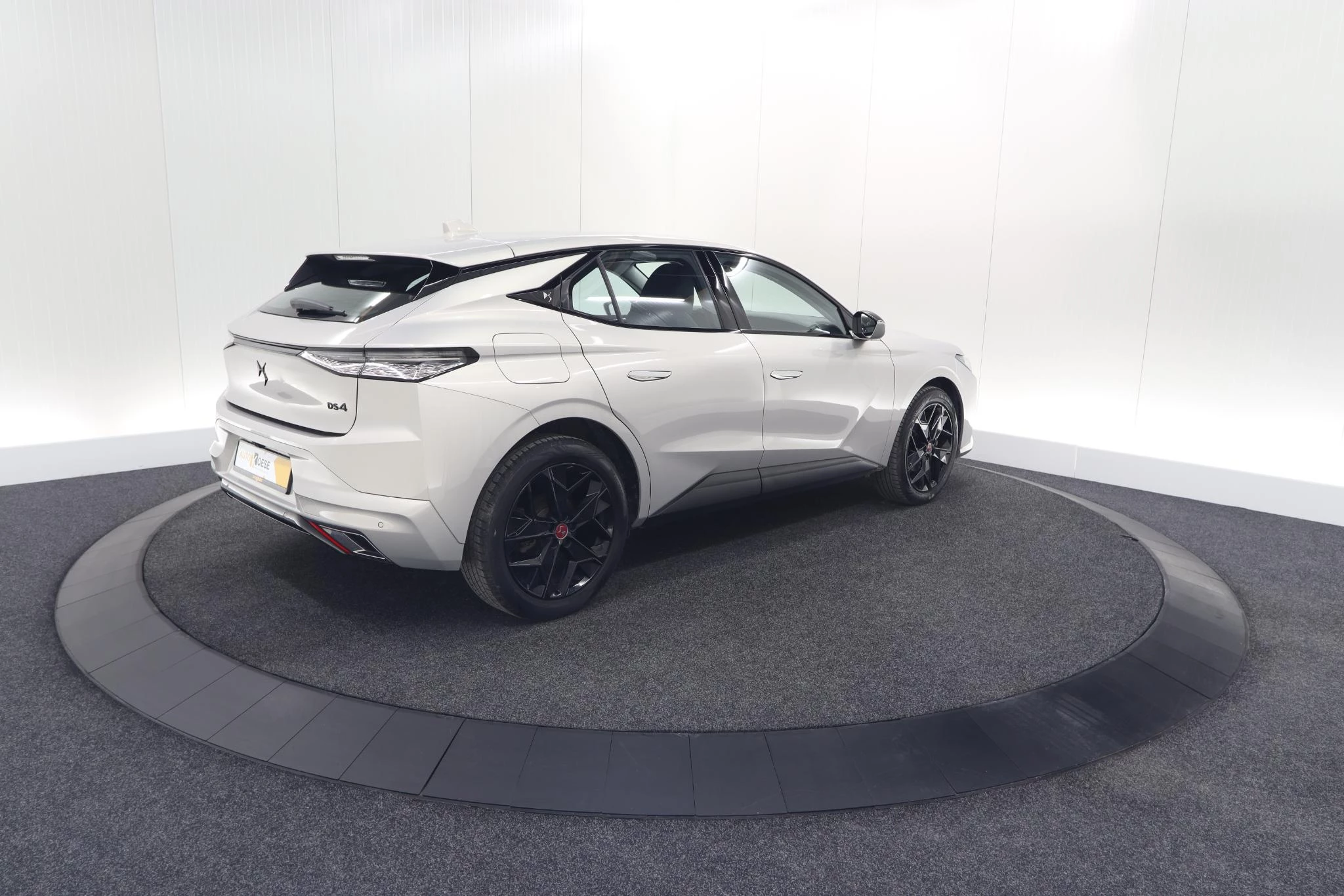 Hoofdafbeelding DS DS 4