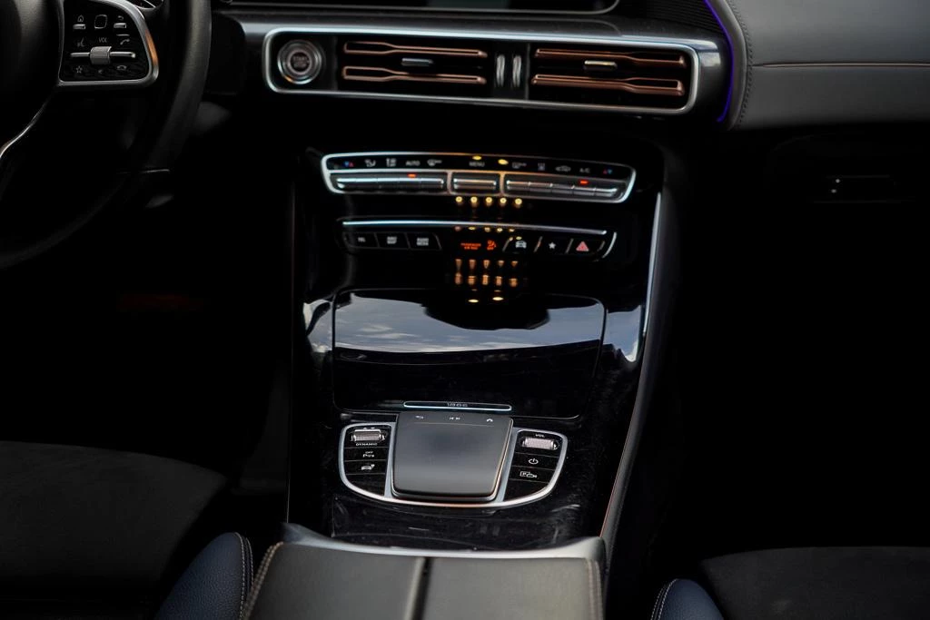 Hoofdafbeelding Mercedes-Benz EQC