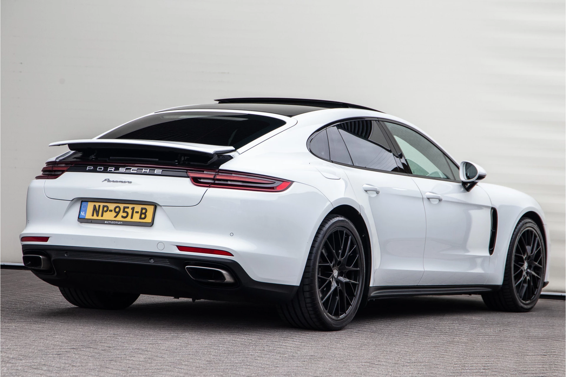 Hoofdafbeelding Porsche Panamera